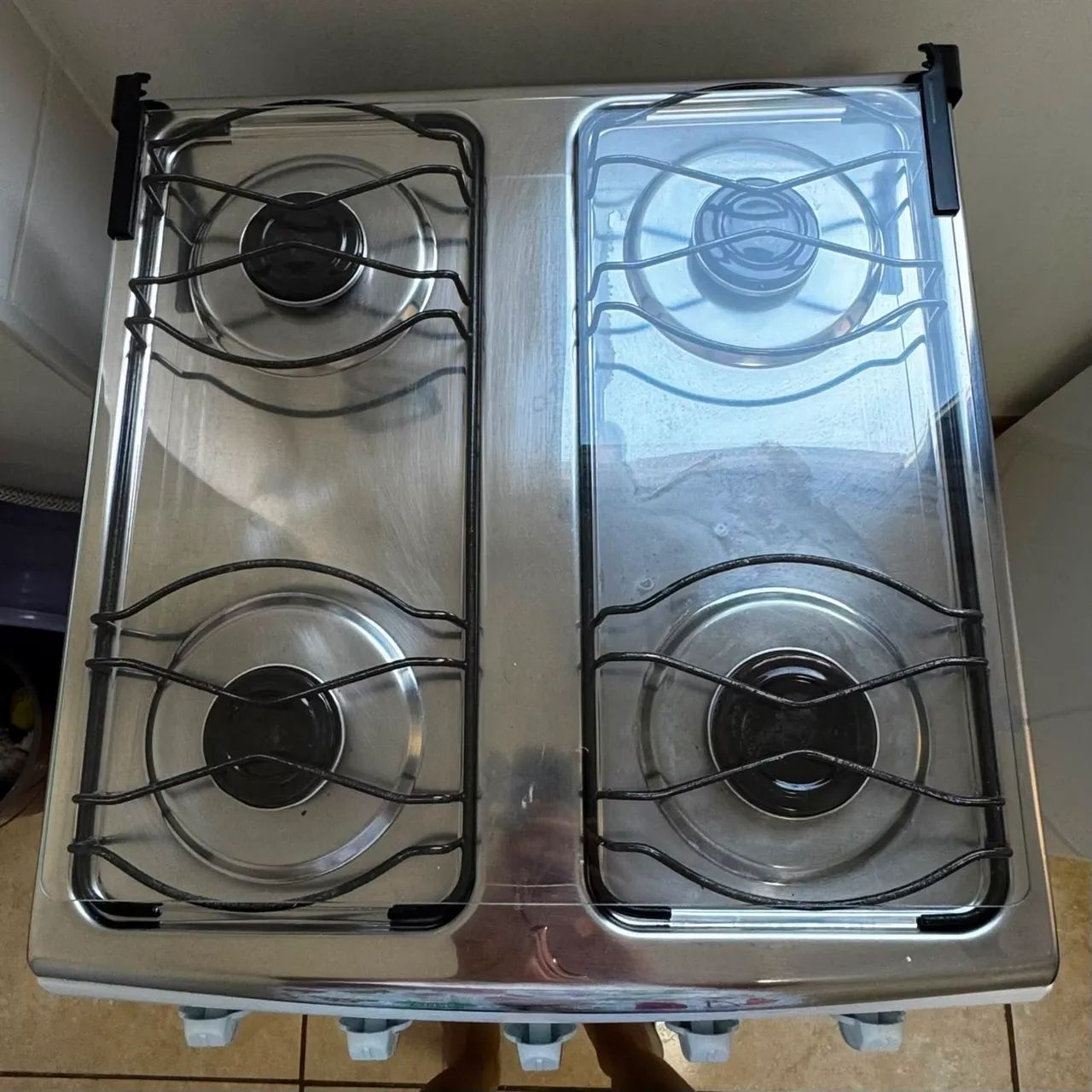 Vendo fogão 4 bocas com forno  - Foto 2
