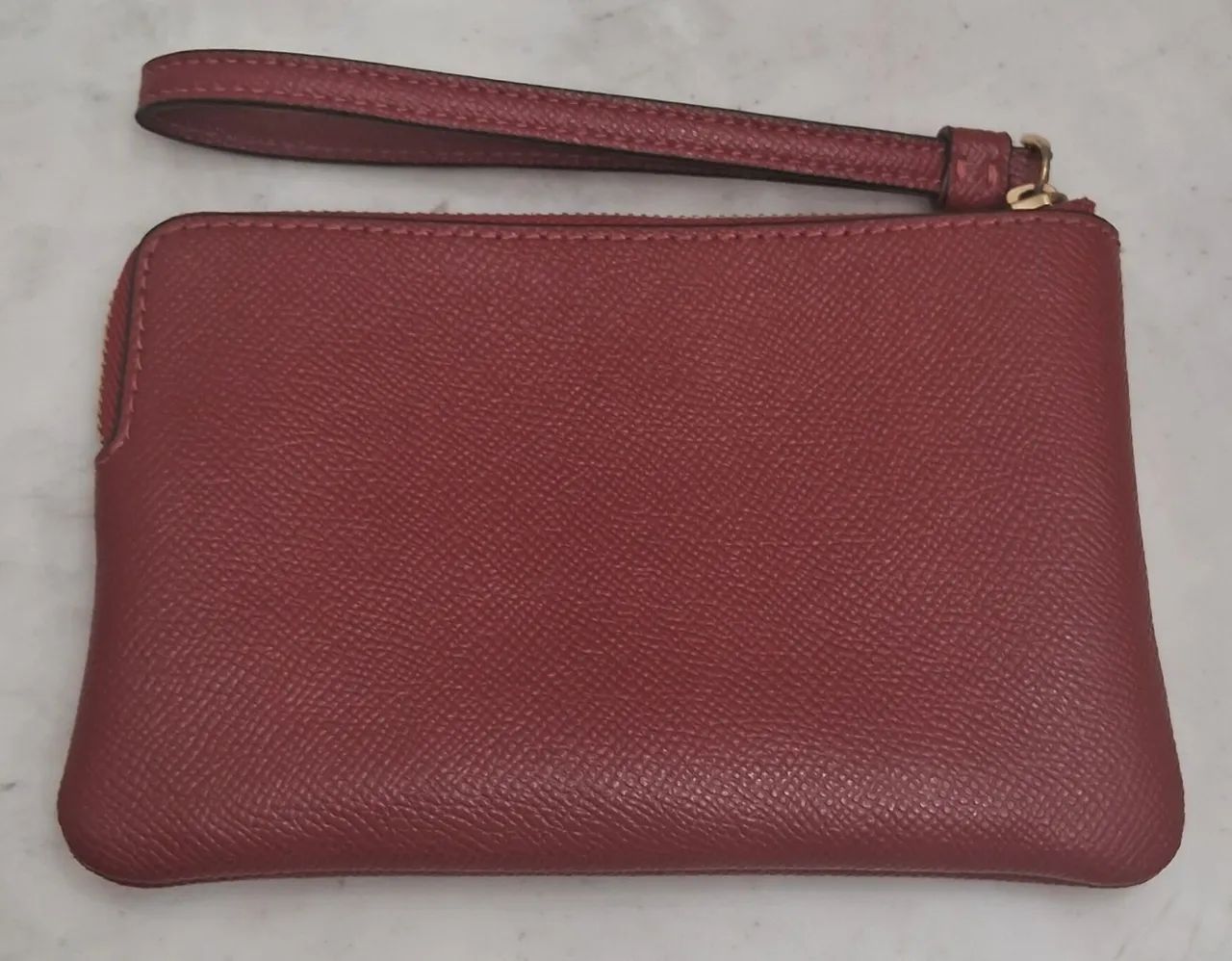 Bolsa "Original" de Mão Coach Corner Zip Wristlet - Foto 2