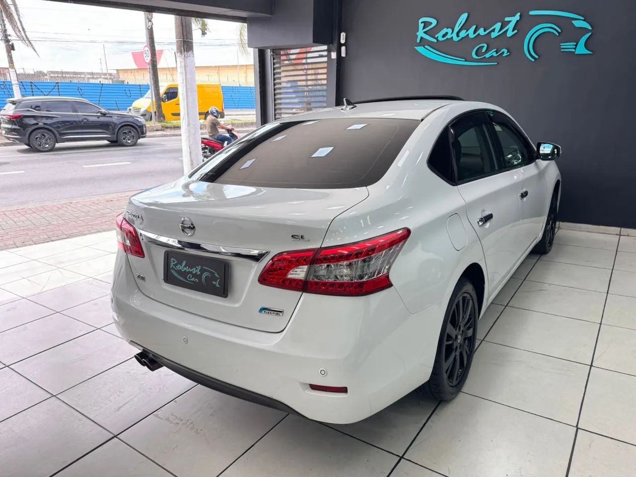 Nissan Sentra SL 2.0/ 2.0 Flex Fuel 16V Aut. 2016 - Foto 5