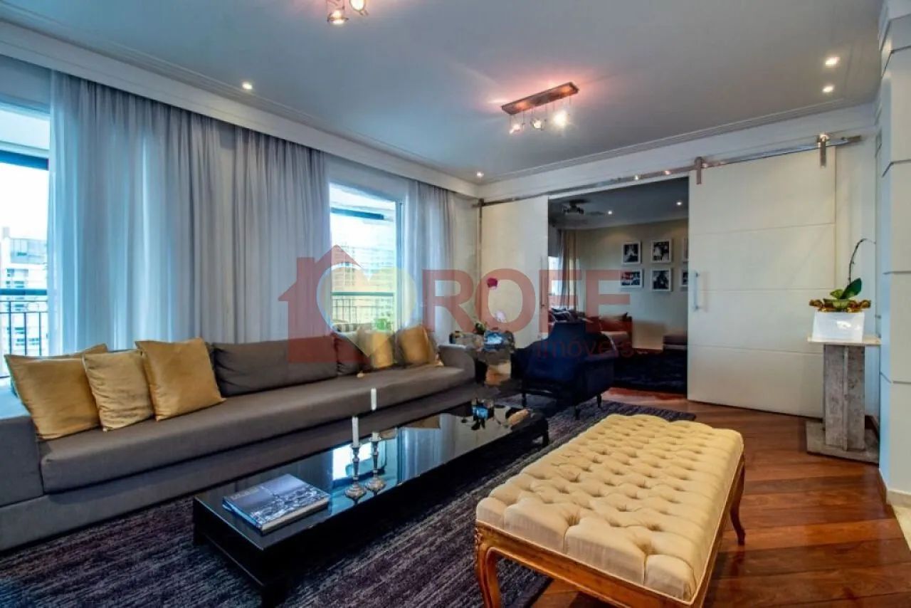 APARTAMENTO MOEMA PÁSSAROS | CHATEAU DE BELCASTEL | 311 M2