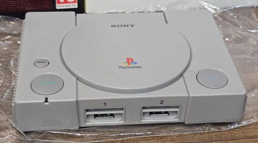 Console PS1 Classic Europeu Desbloqueado - Foto 3