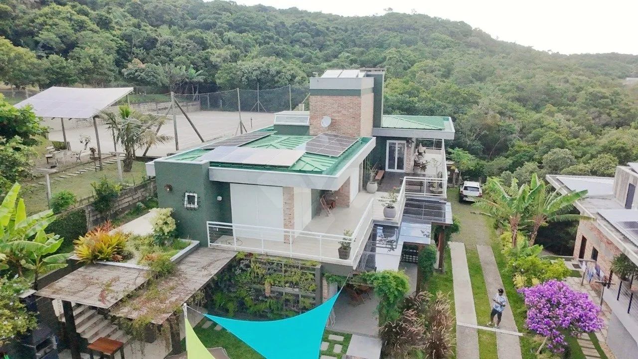 Casa com cinco suítes na Praia da Ferrugem, em Garopaba/SC. - Foto 5