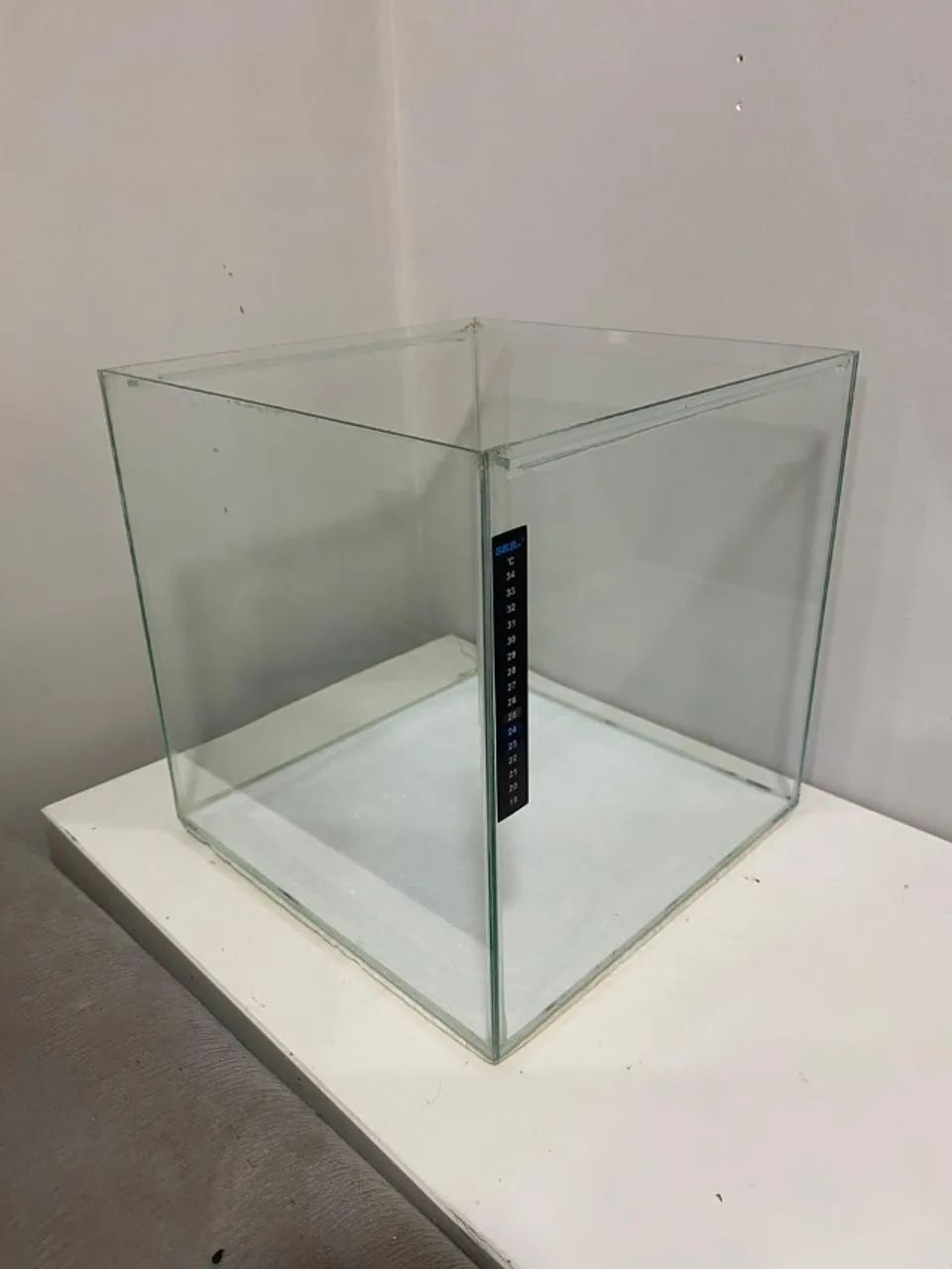 Aquário 27L c/ Tampa Em Ótimo Estado - Foto 2