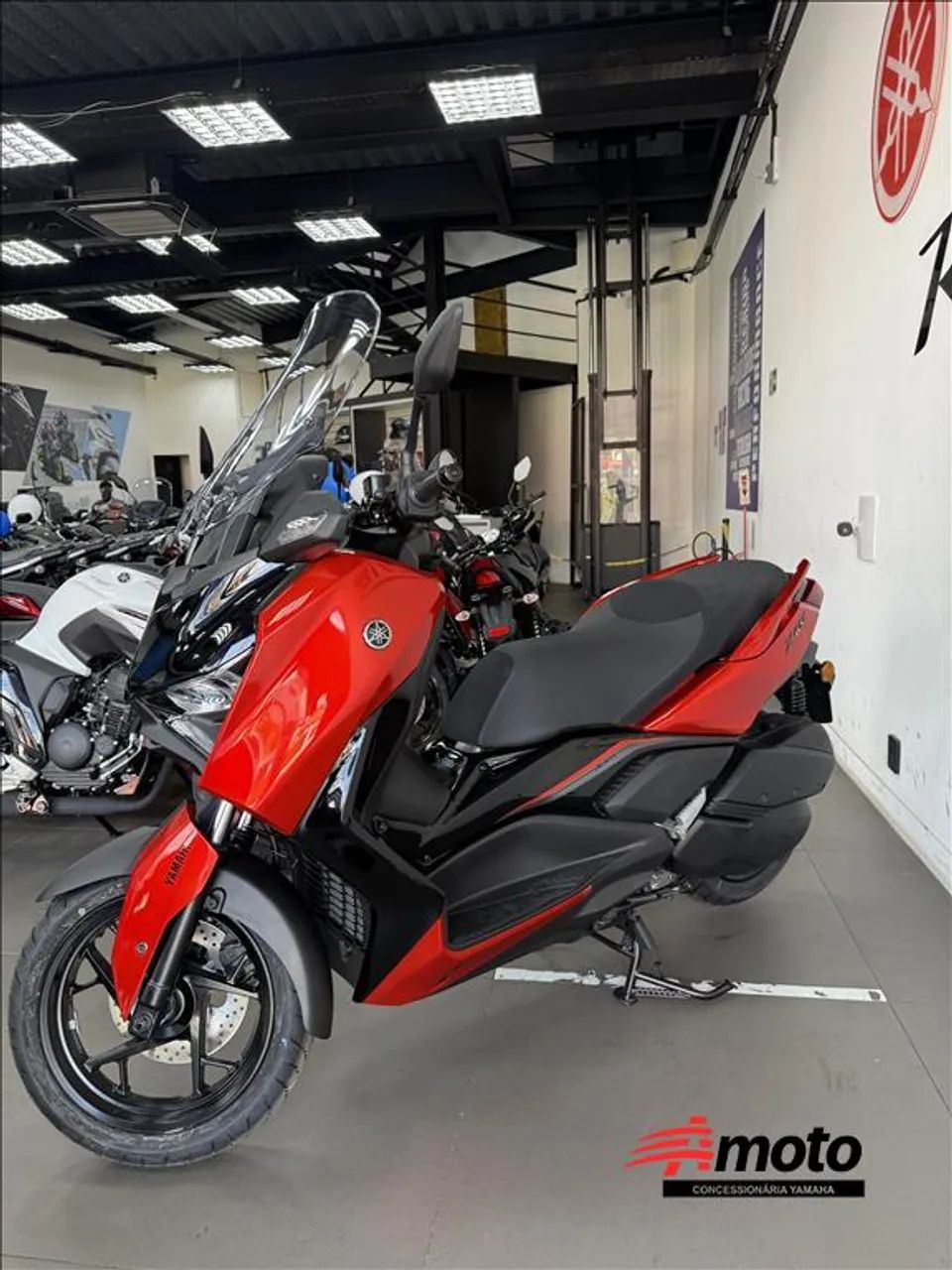YAMAHA XMAX 300 CONNECTED ABS - Foto 5