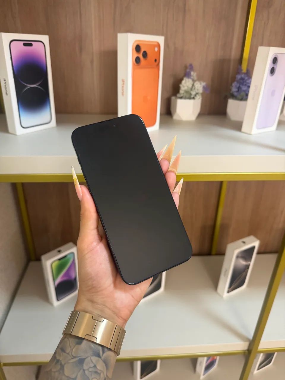 iPhone 15 Pro Max 512GB Titânio Preto - Foto 4