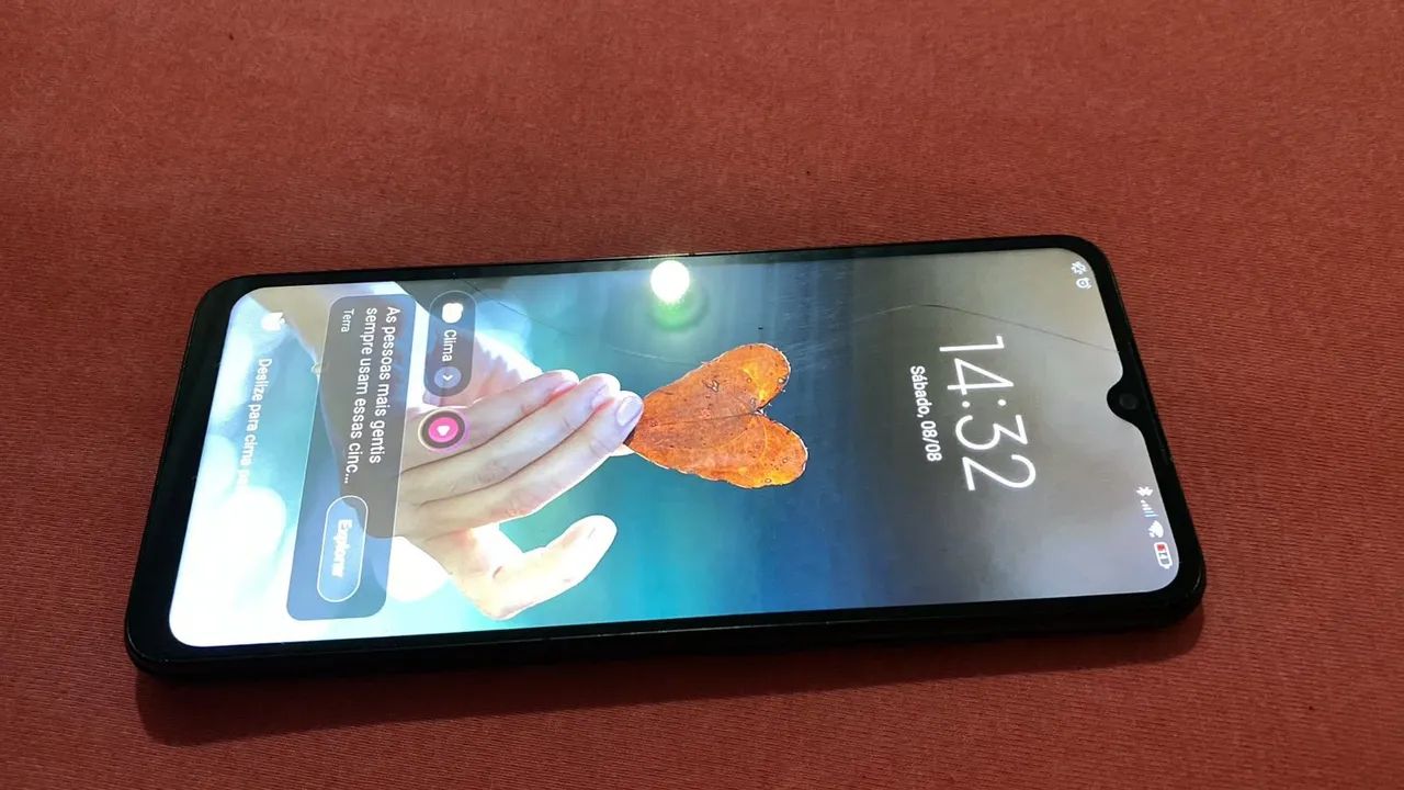 VENDO REDMI 12C<br>Com algumas marca de uso.