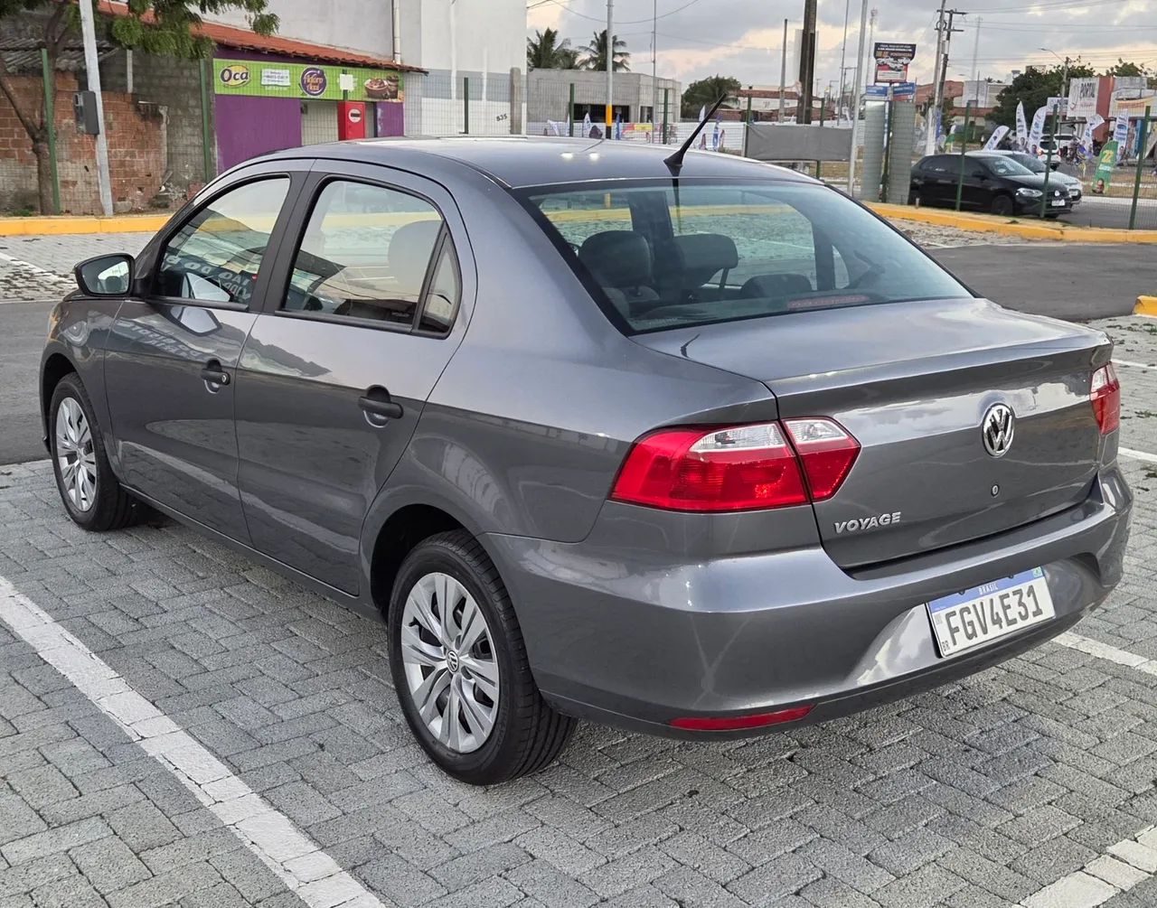 Volkswagen Voyage 1.0 Flex 12V 4P 2023 - Foto 4