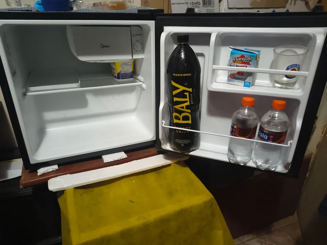 Frigobar Midea 45 litros 220 vts - Foto 4