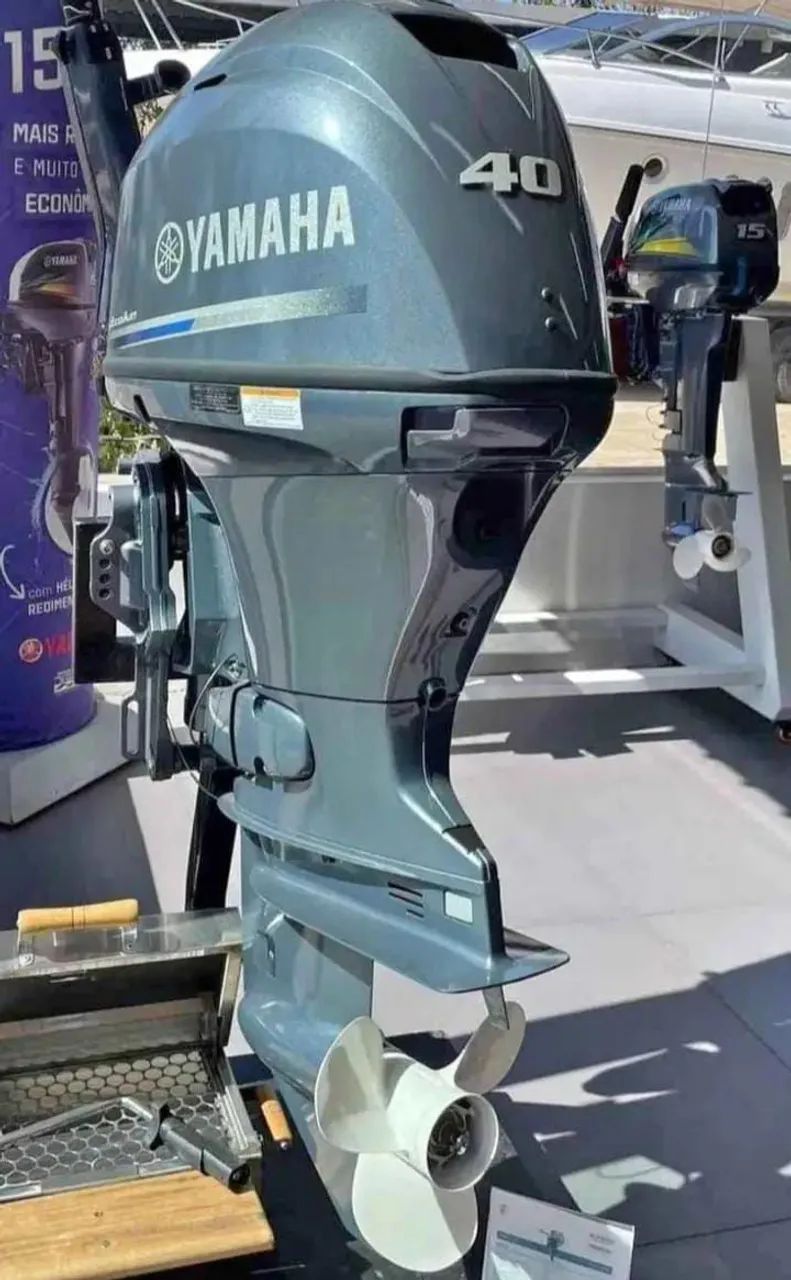 Motor de popa 30 HP - Foto 5