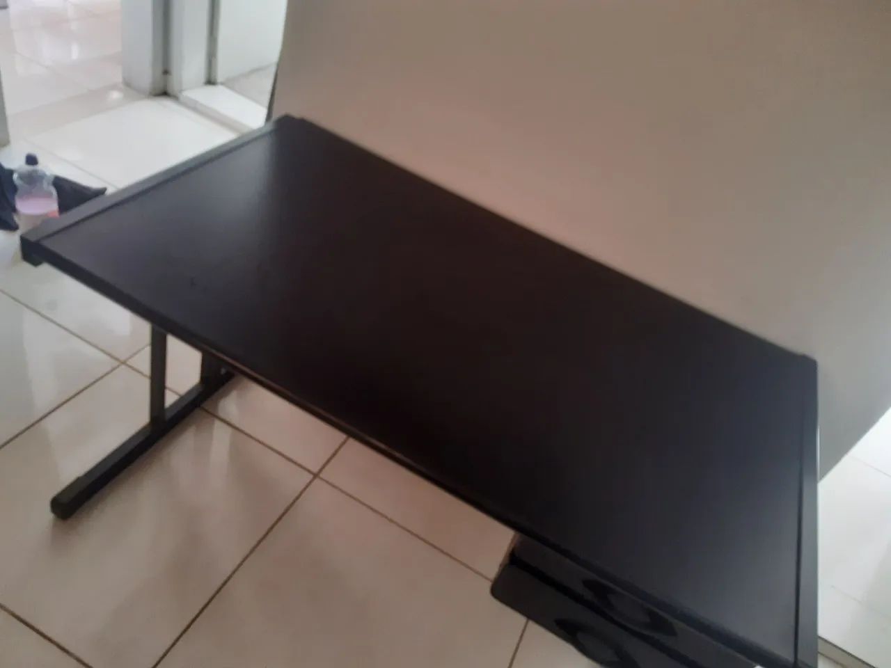 Mesa grande escritório preta - Foto 2