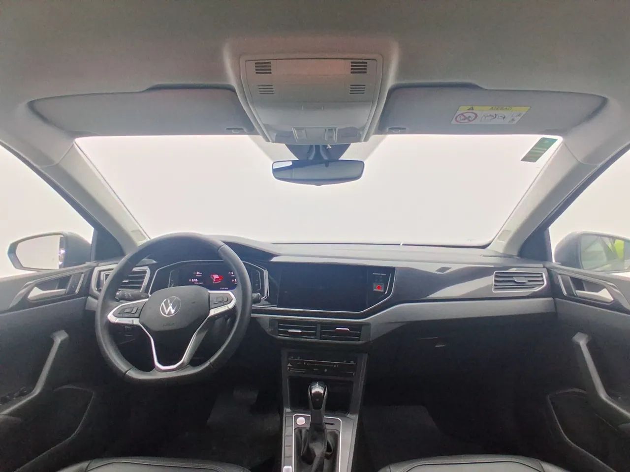 Volkswagen Polo Highline 170 TSI 1.0 Flex 12V Aut., foto 15 de 18