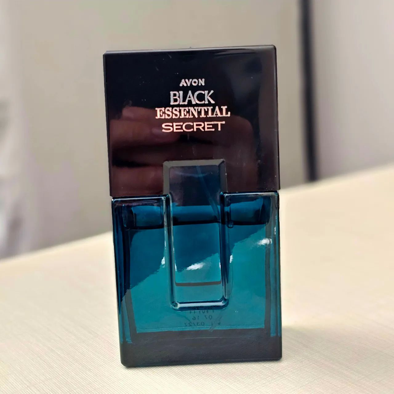 Perfume Avon Black Essential Hot e Black Essential Secret - Foto 2