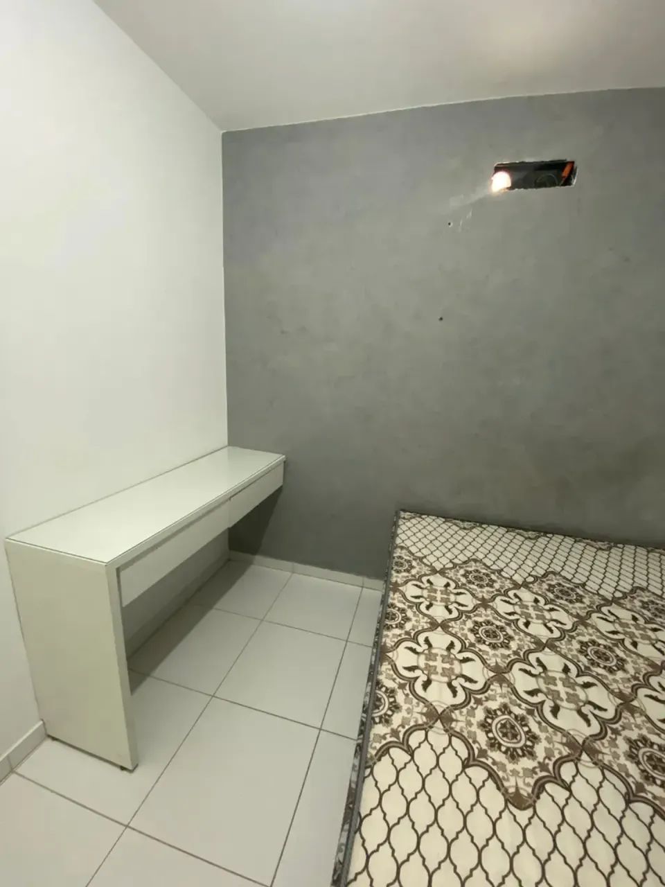 Ideale - Apartamento 2/4 - Mobiliado - Com Ar - Condicionado - Foto 2