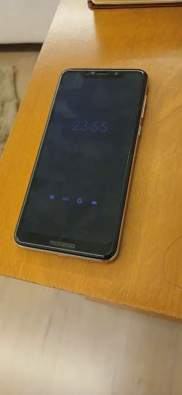 MOTOROLA ONE 64 GB