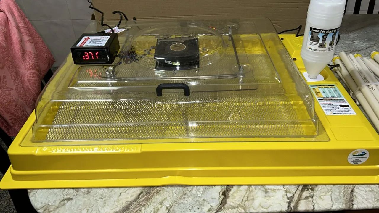 Chocadeira Premium ecológica IP 130 ovos