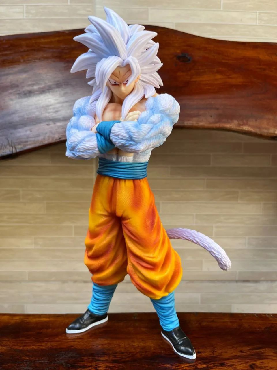 Action Figure Dragon Ball - Goku SJJ 4 Mistico 30cm