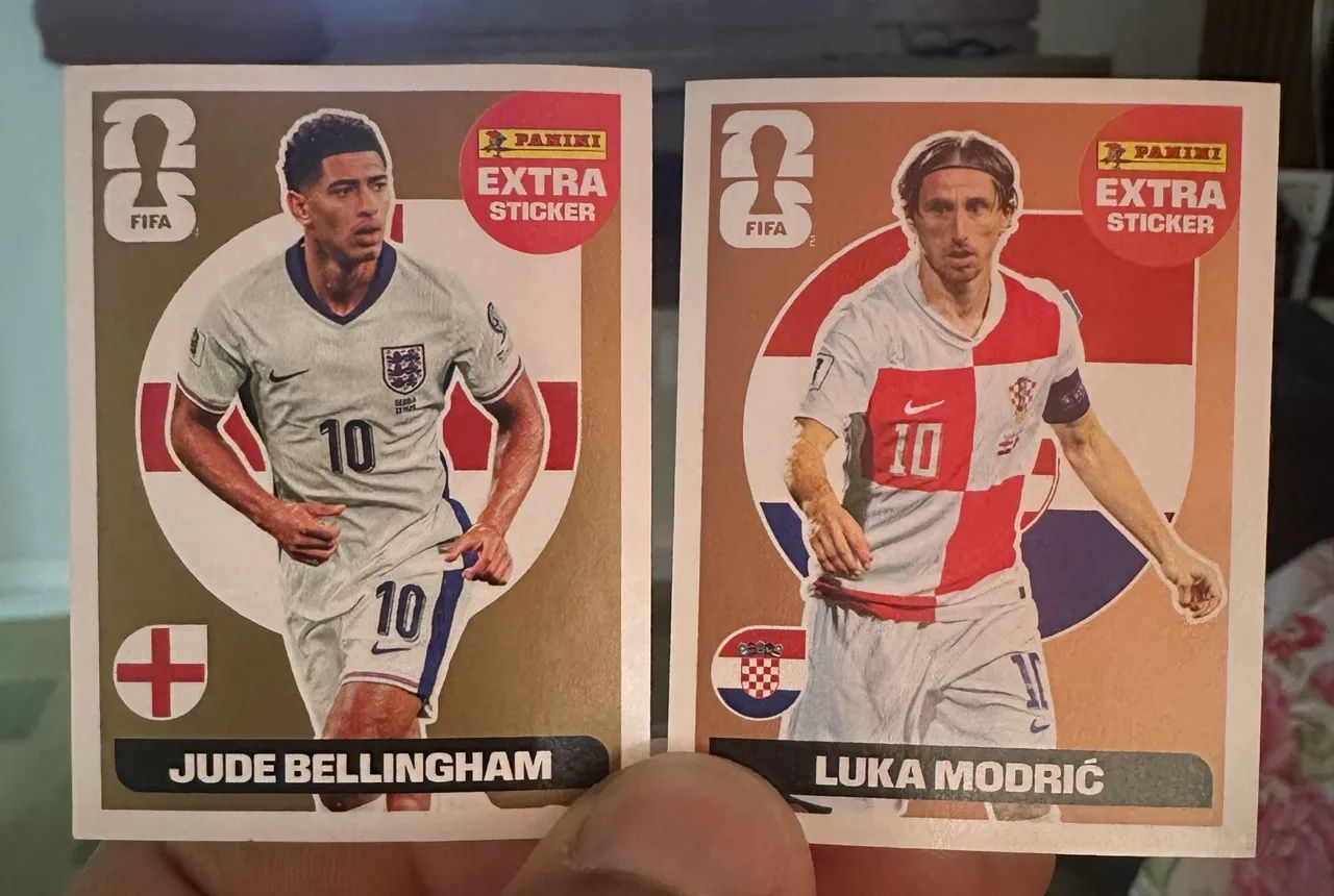 Figurinha Extra Legend Panini Copa 2026 Ouro e Bronze  - Foto 2