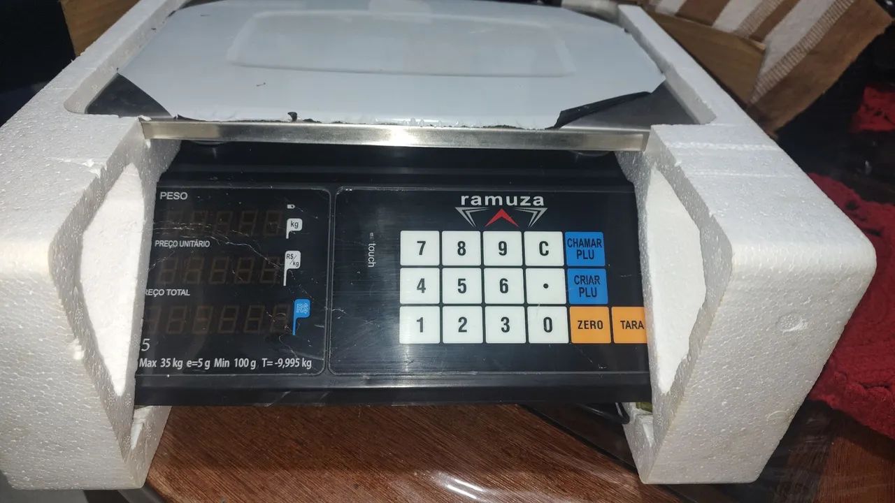 Vendo uma balança ramuza de 35kg divisão 5g. Nova na caixa. - Foto 4