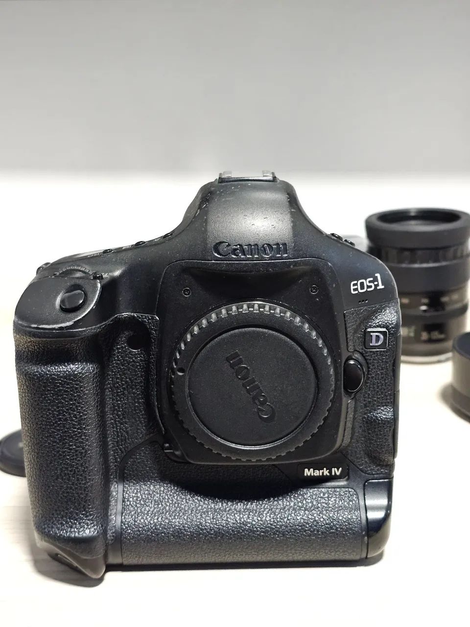 Canon EOS 1D Mark IV