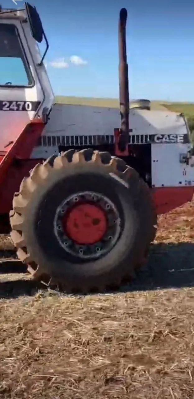 Trator CASE 2470 - Foto 2