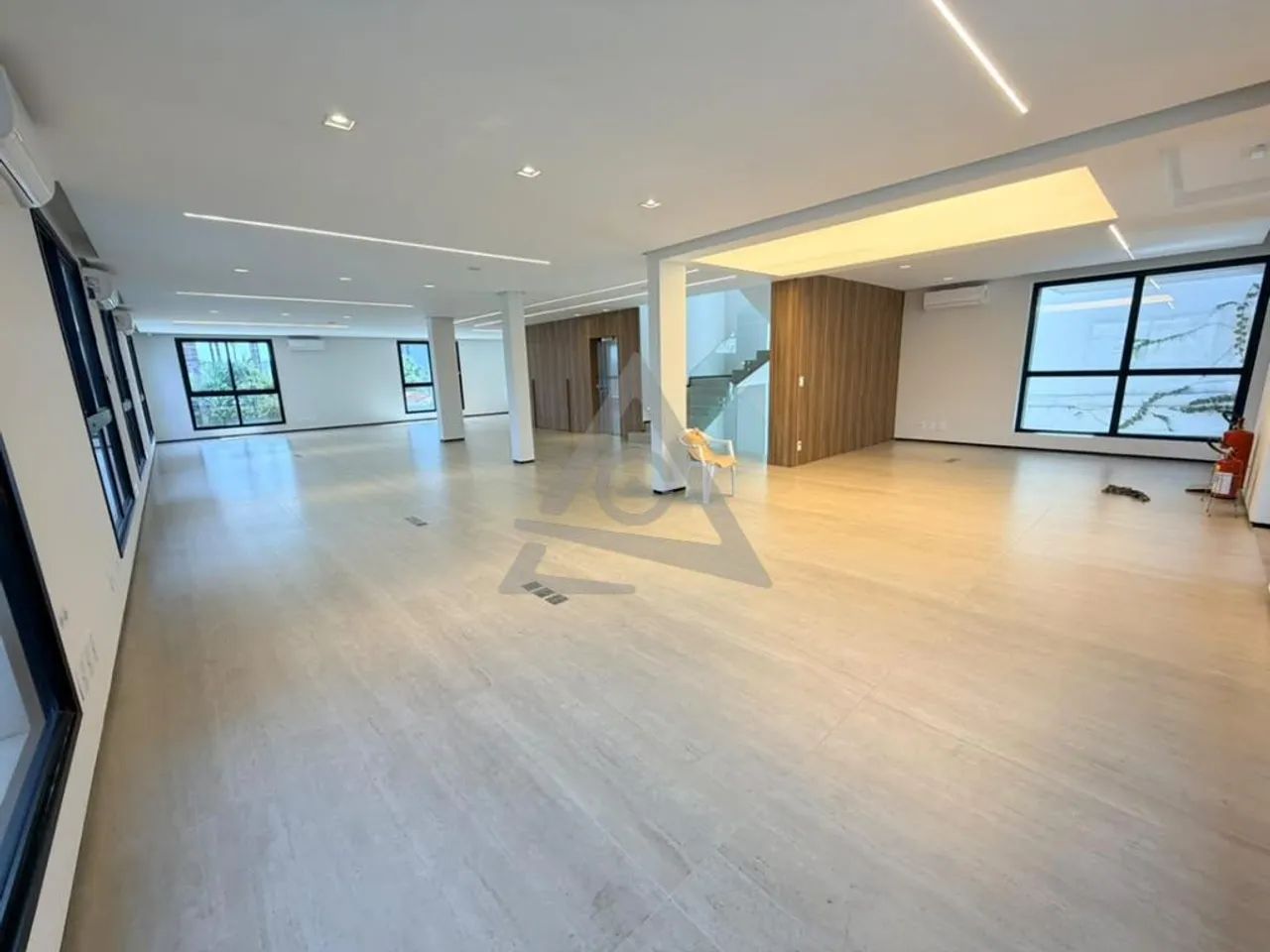 Salão para alugar em Campinas, Nova Campinas, com 800 m² - Foto 5