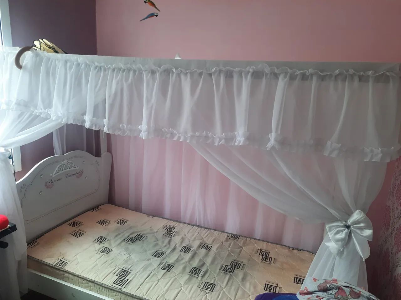Cama com colchão 