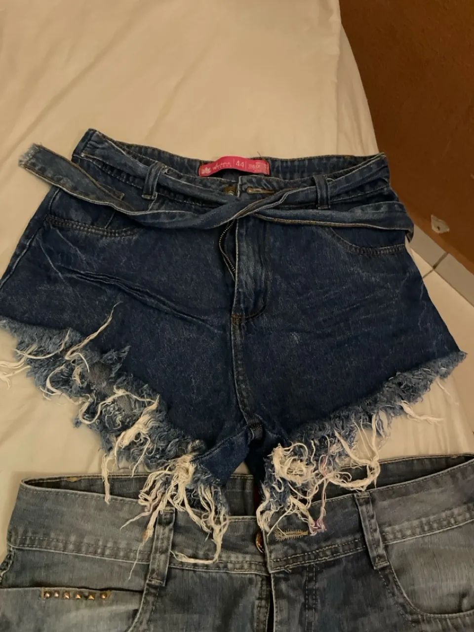 Shortinhos jeans  4 peças ? - Foto 3