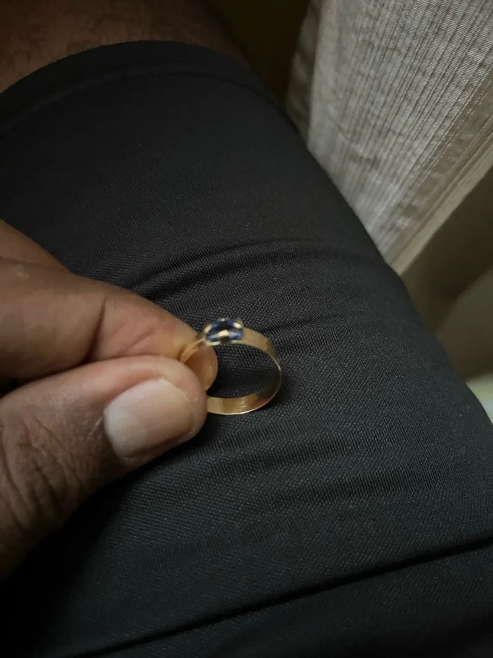 Vendo Anel ouro 18k com pedra Azul - Foto 4