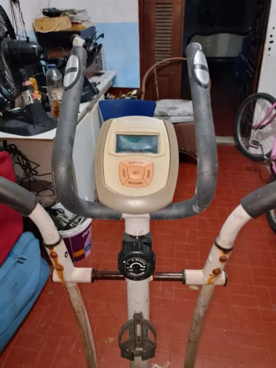 Bicicleta que academia. - Foto 2