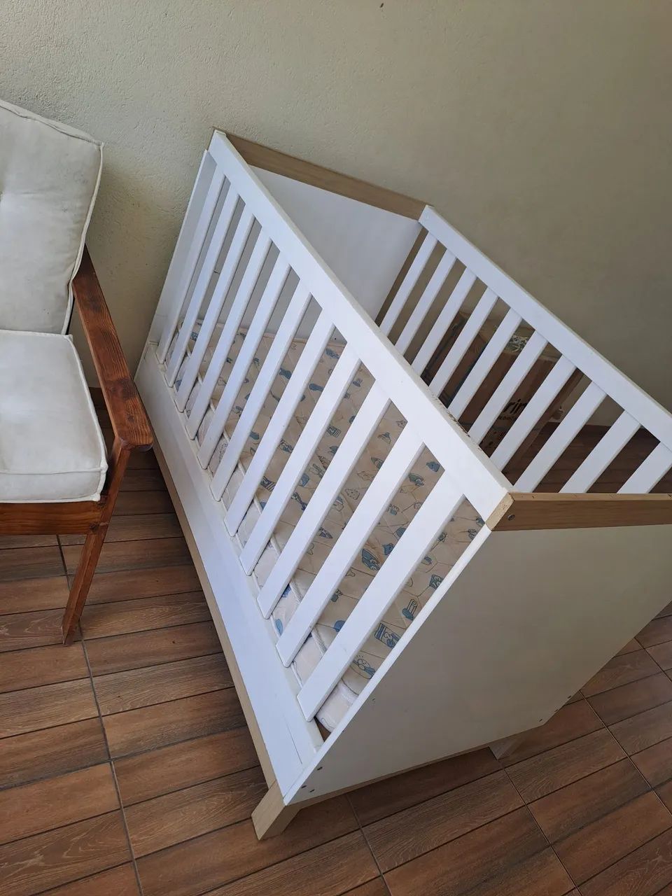 Berço + colchão 