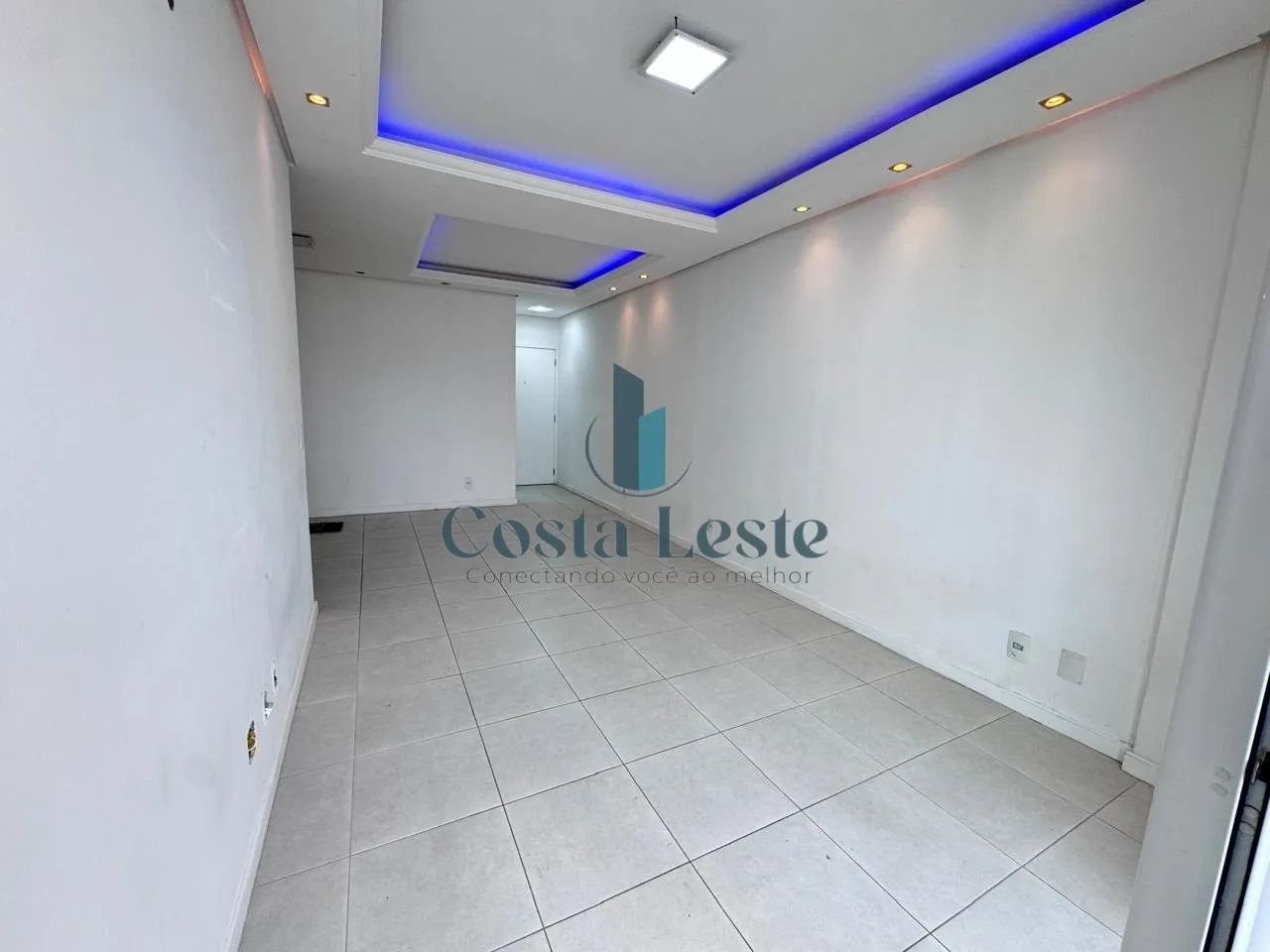 Amplo apartamento de 3 dormitórios - Foto 4