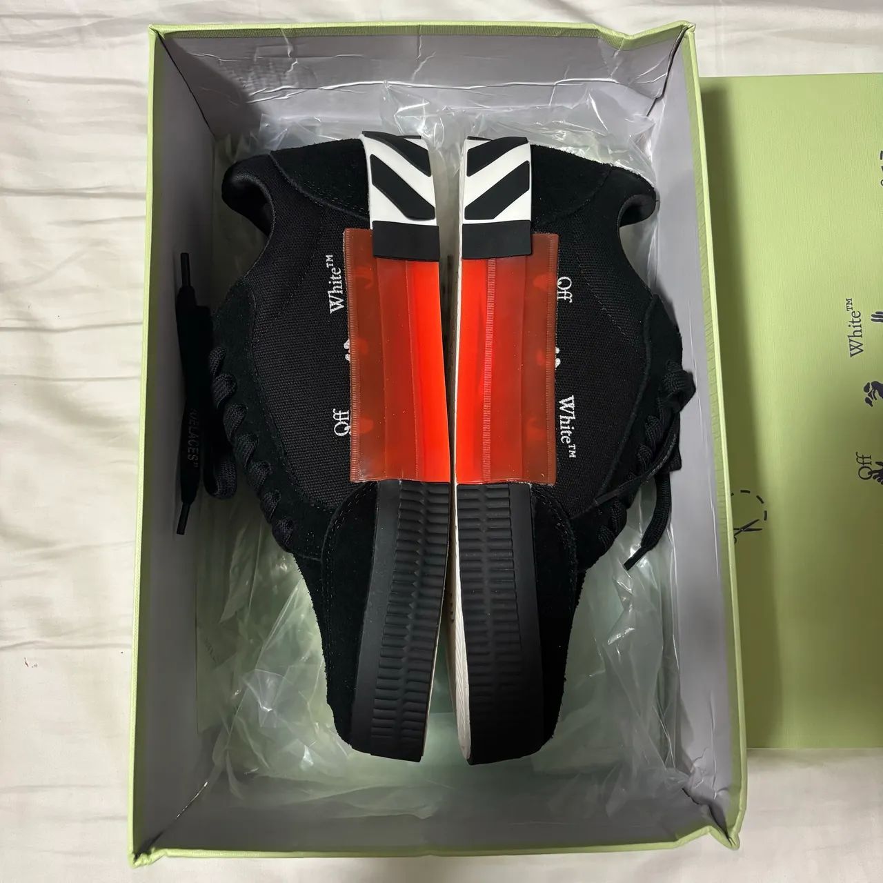 Tênis Off-White Vulcanized Low + Caixa - Foto 2