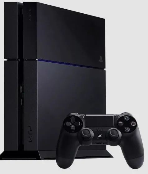 Vendo ps4 com 4 jogos