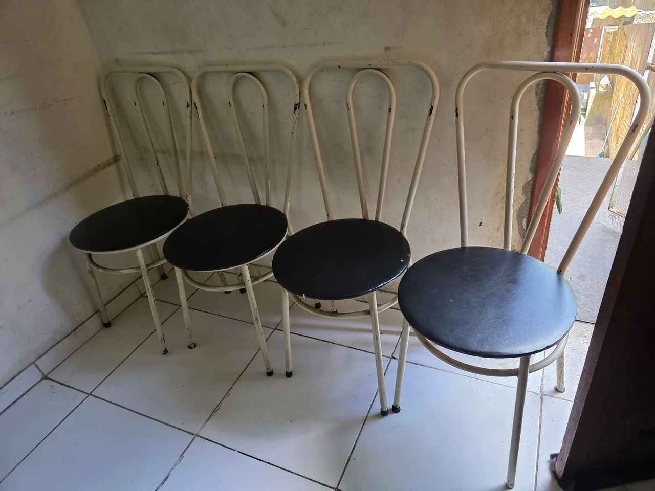 Cadeiras usadas