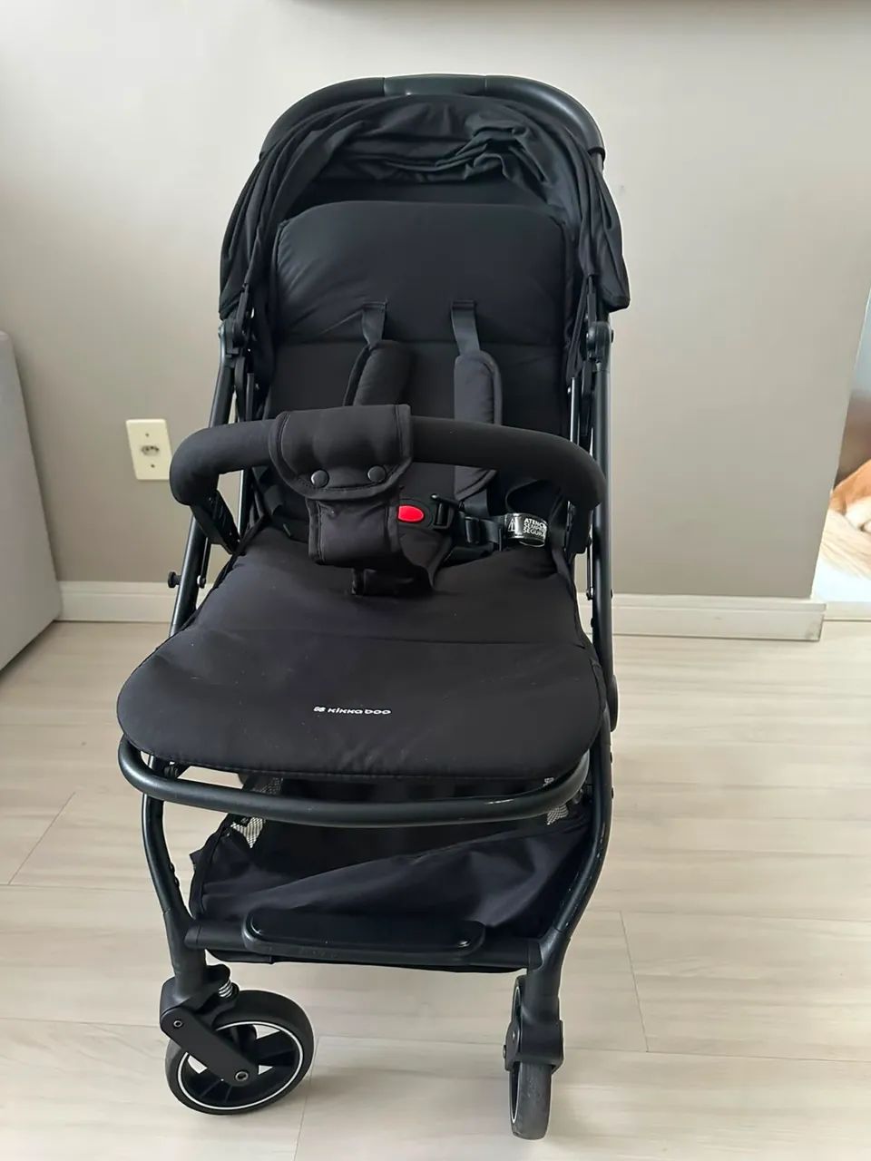 Carrinho Kikkaboo - confortável é muito leve! - Foto 2