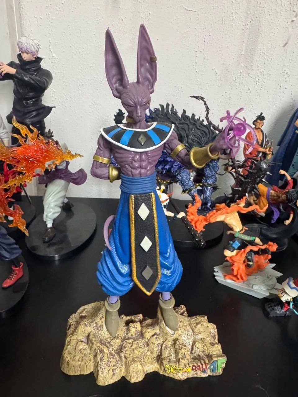 Bonecos dragon ball