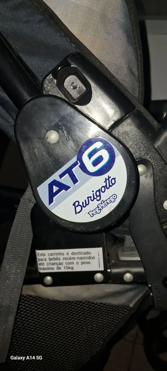 Carrinho de Bebê Burigotto AT6 - Cabo Reversível e Muito Conservado - Foto 4