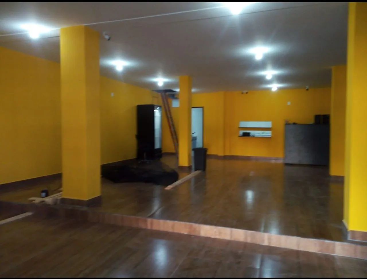 Loja e prédio 2 andar e galpão pronta para vários comercios - Foto 3