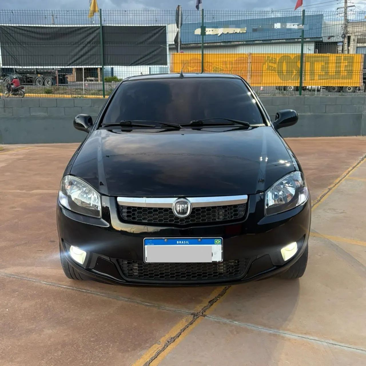 Fiat Siena ELX 1.0 MPI Fire/fire Flex 8V 4P 2010 - Foto 4