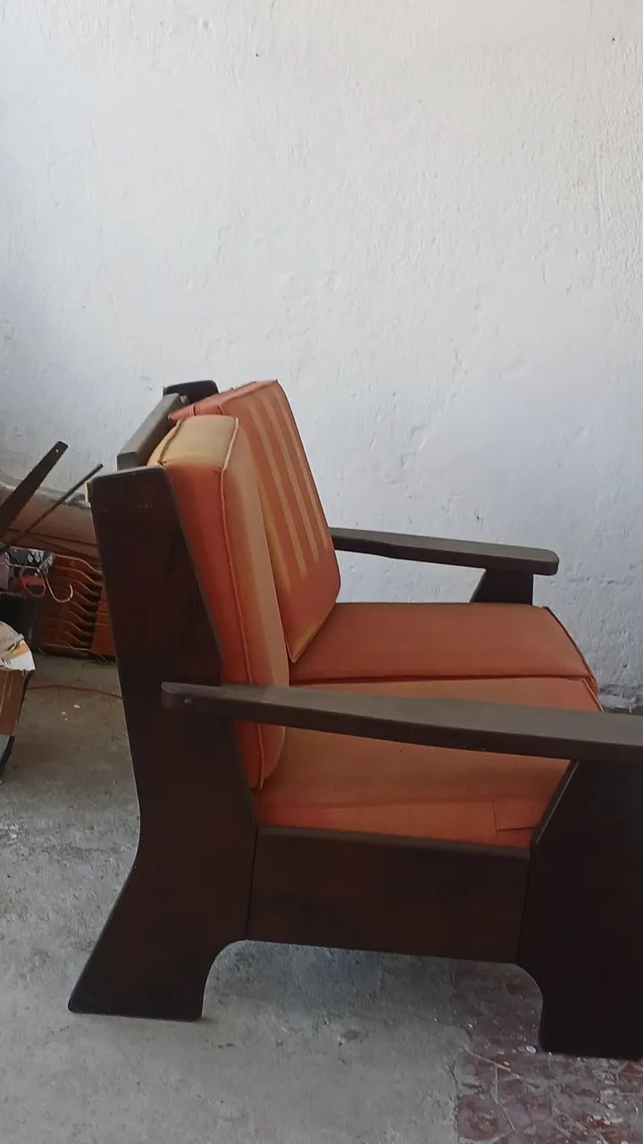 Sofa de madeira maciça  - Foto 2