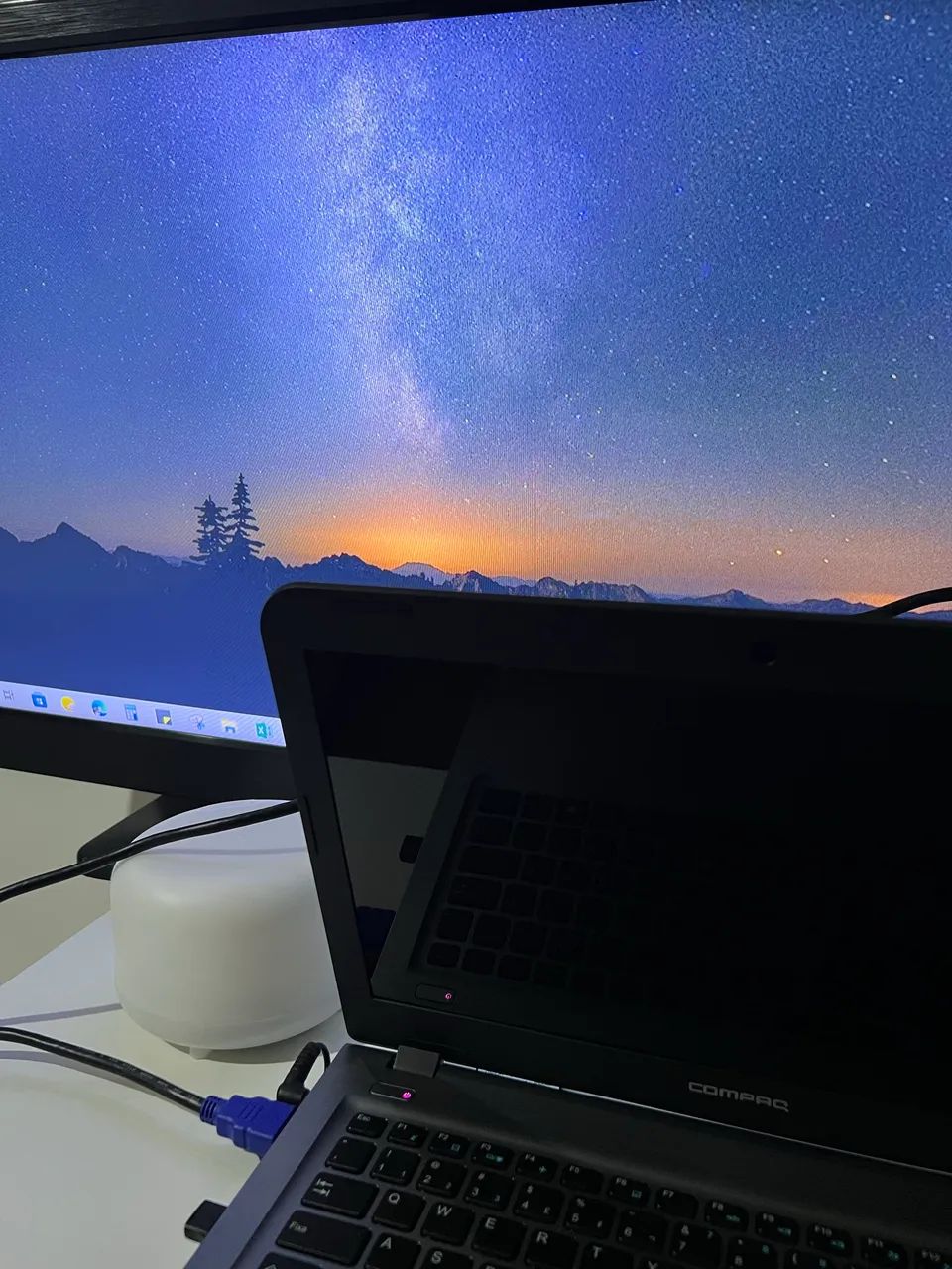 Notebook compaq com avaria 