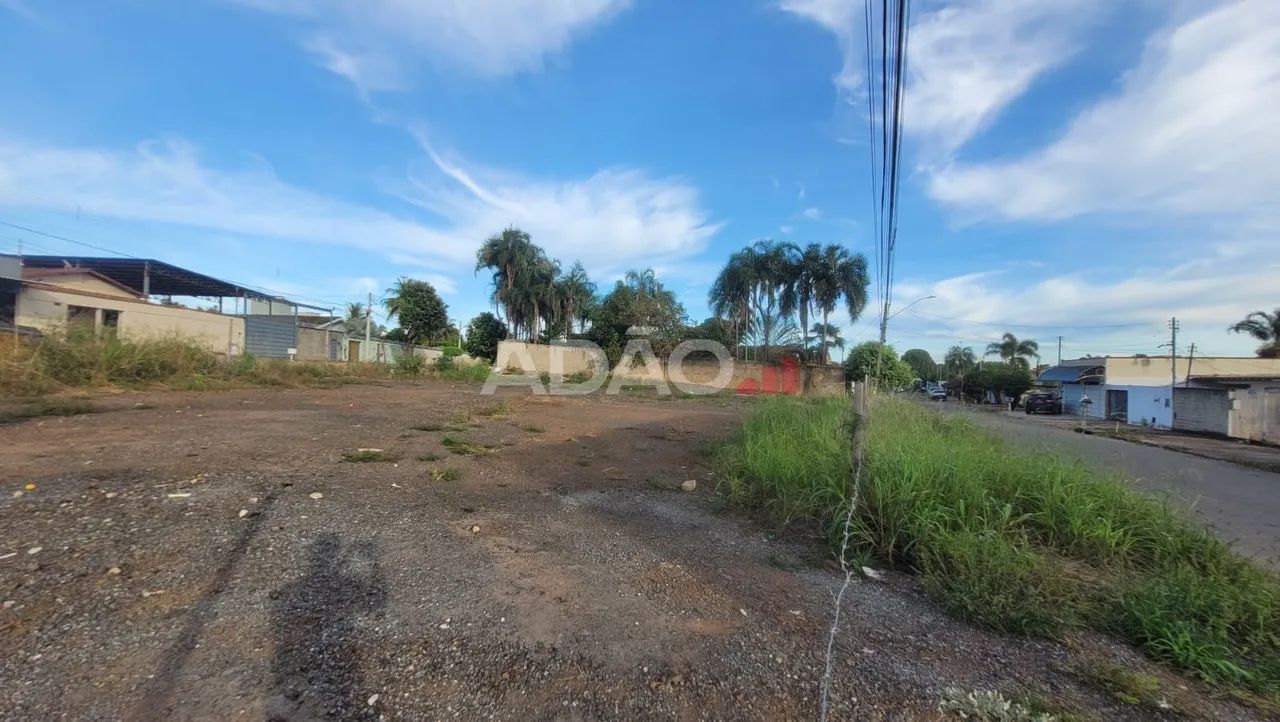 Lote com 843 m² Jardim Guanabara - Foto 2