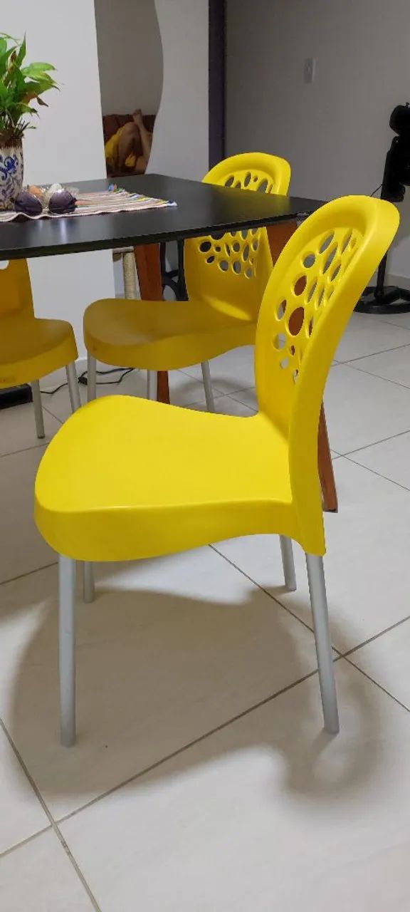 COMPRE A MESA E LEVE AS CADEIRAS DE BRINDE - Foto 4