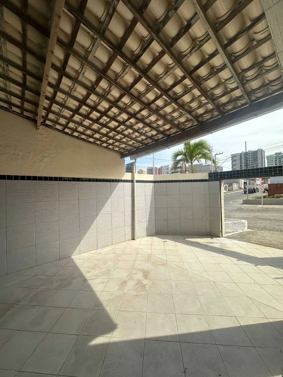 CASA NA ATALAIA - RUA PÚBLICA [57893] - Foto 5