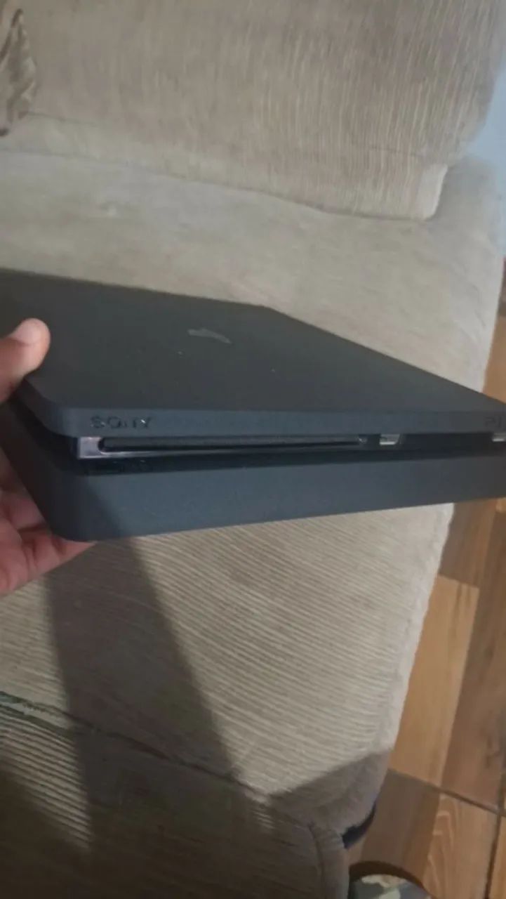 PS4 SLIM 500GB - Foto 3