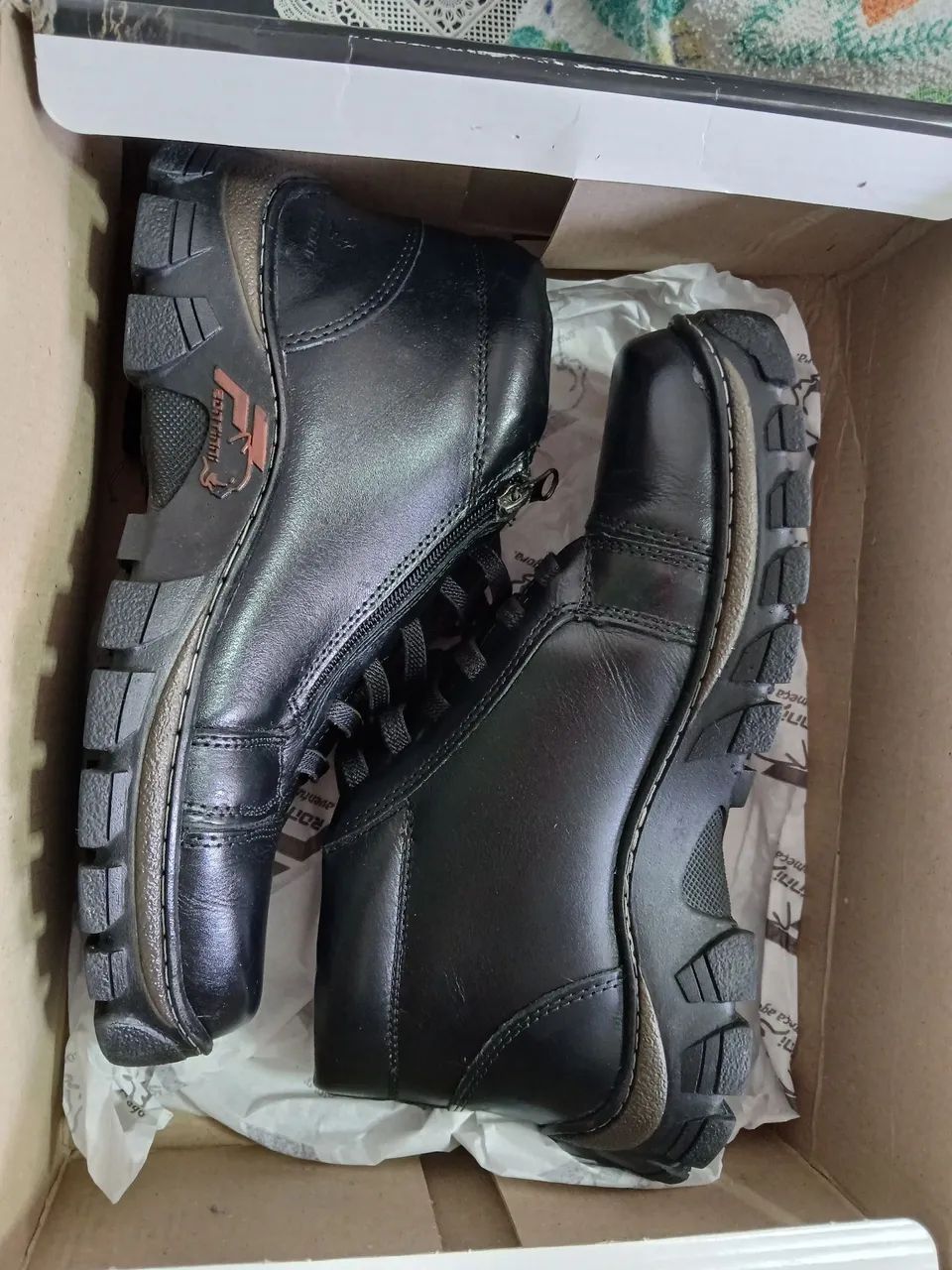 Bota adverture 