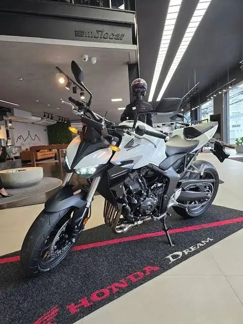 Cb  1000 hornet abs  - Foto 2