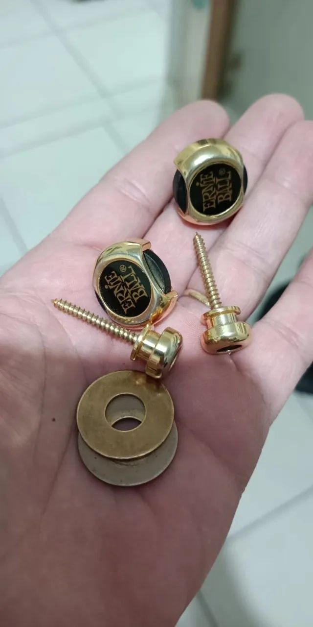 Strap Lock Ernie ball dourado