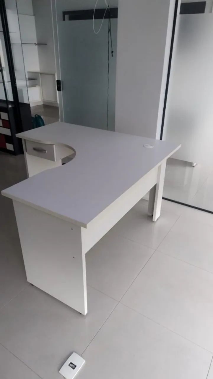 Mesa de escritório em L - Foto 4