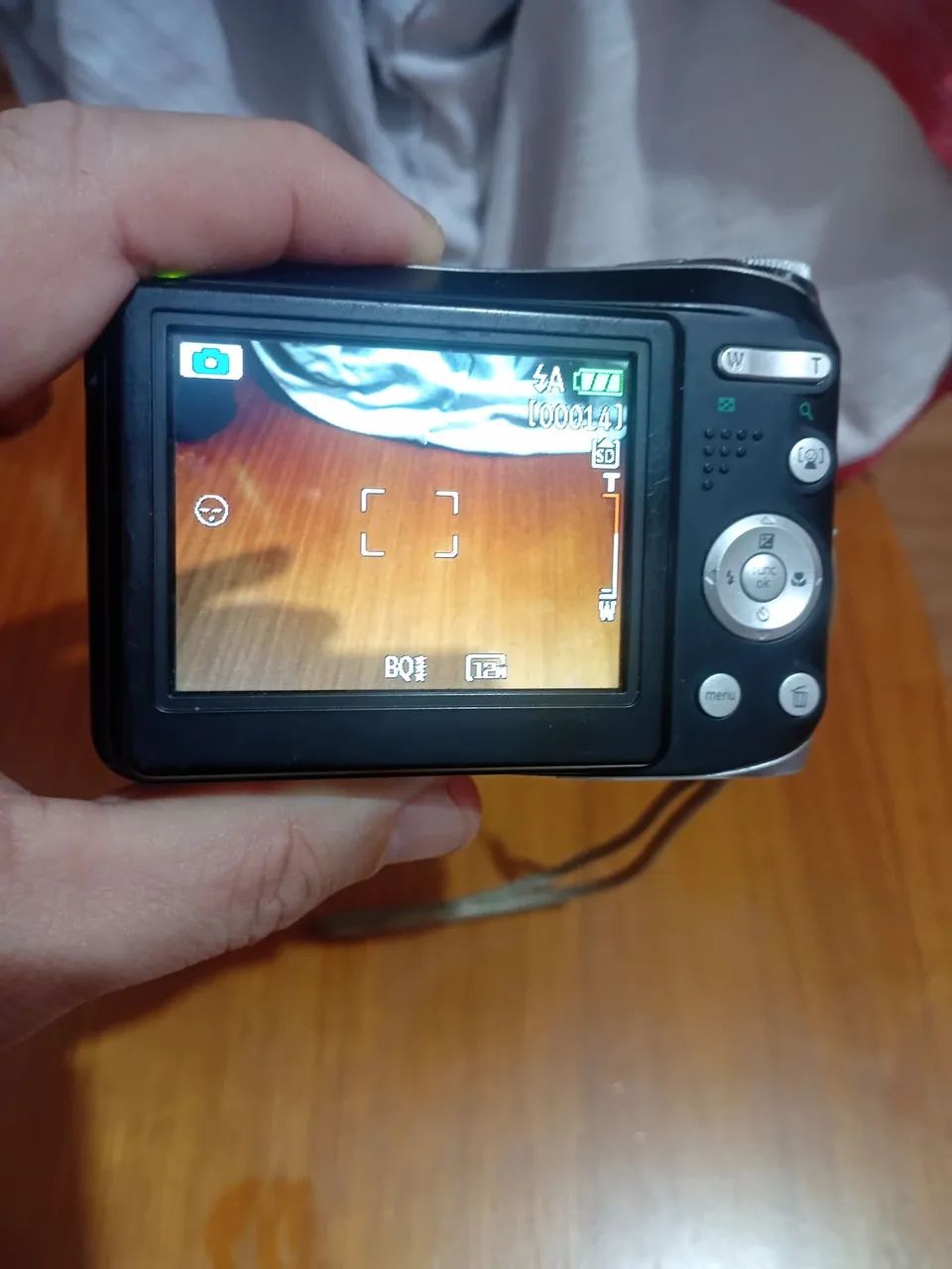 Camera digital  GE 12.2 megapixel  - Foto 3